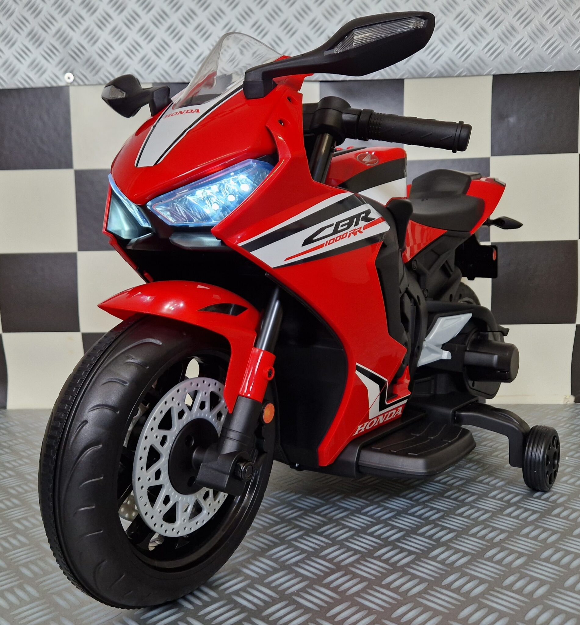 Children’s motorcycle Honda CBR1000RR 12 volts.