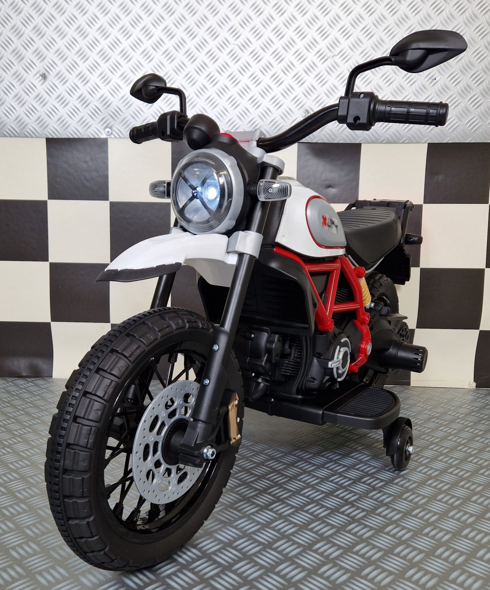 Children’s motorcycle Ducati Scrambler 12 volts