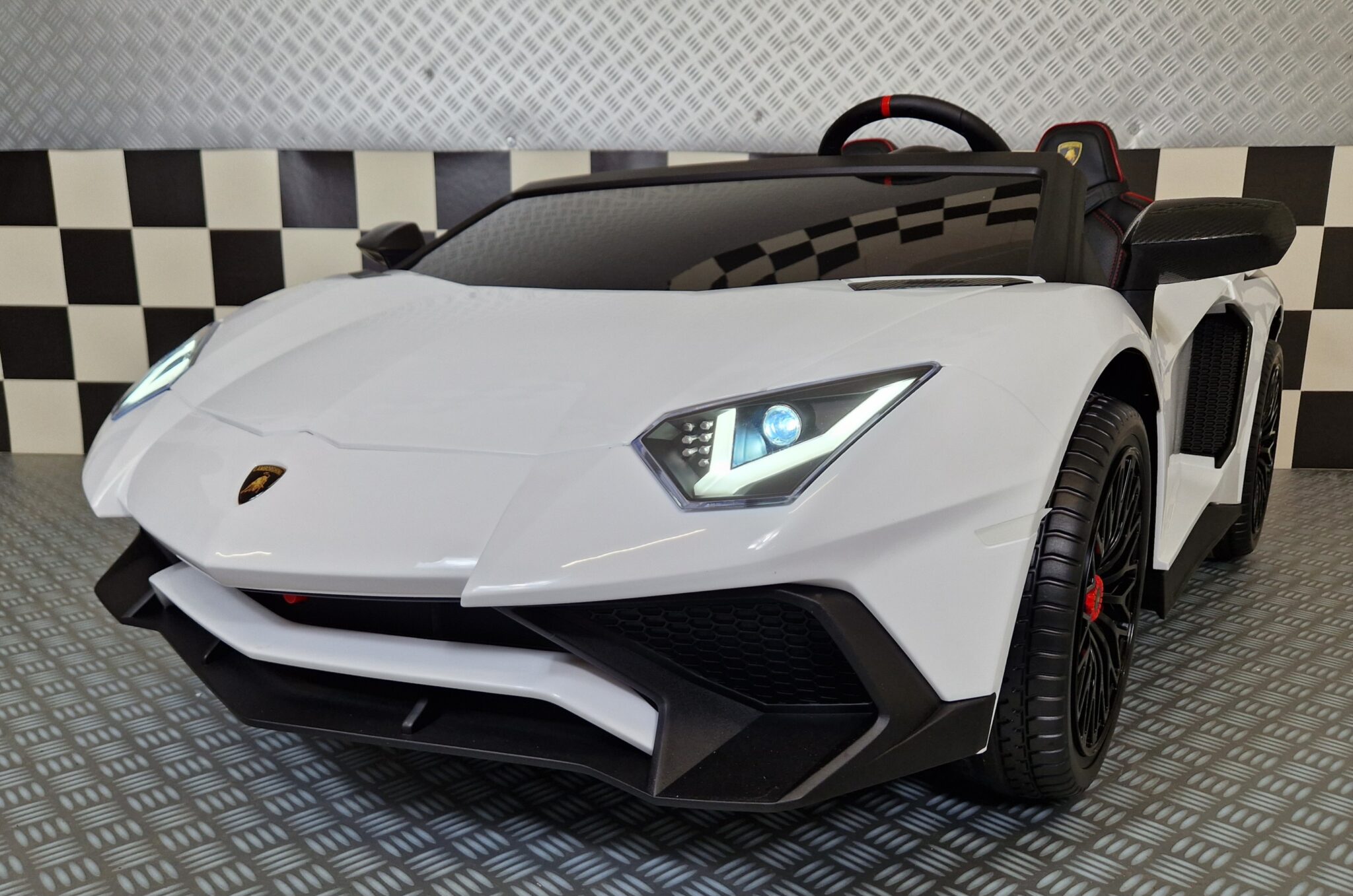 Children’s car XXL Lamborghini Aventador SV 24 volts