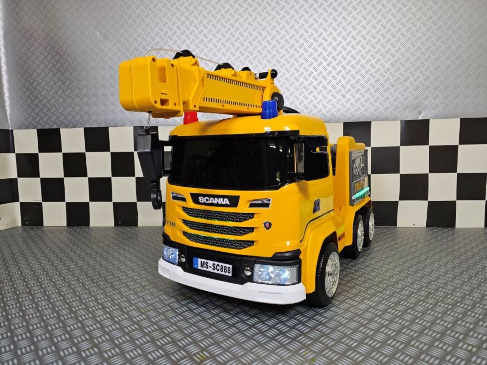 Electric crane truck Scania 12 volts