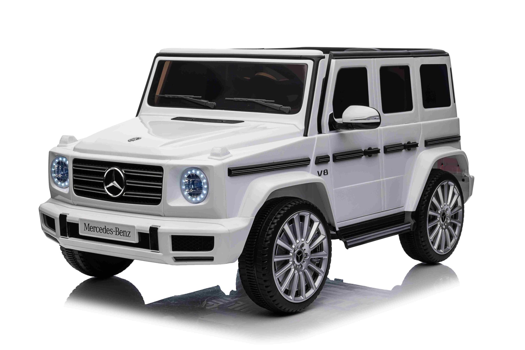 Battery children’s car Mercedes G500 white 12 volts